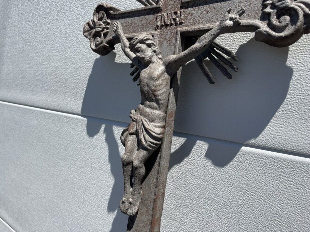 R5035 Friedhofskreuz Kreuz Grabstätte Jesus Maria Sammelobjekte LUXONAR.com 57-2745.jpg Wien Österreich Online Kaufen